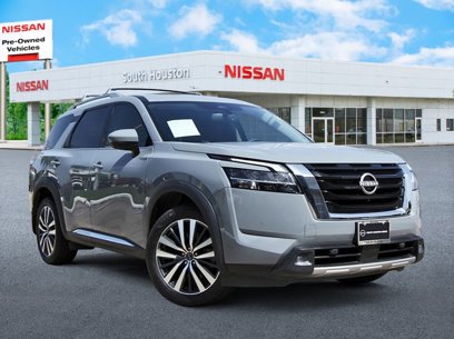 Used 2022 Nissan Pathfinder Platinum
