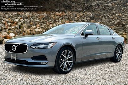 Used 2018 Volvo S90 T5 Momentum w/ Convenience Package