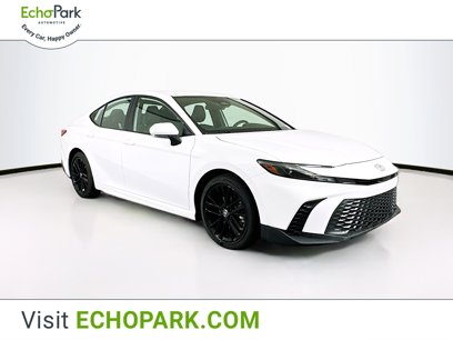 Used 2025 Toyota Camry SE