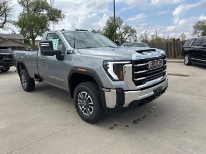 New 2025 GMC Sierra 3500 SLE