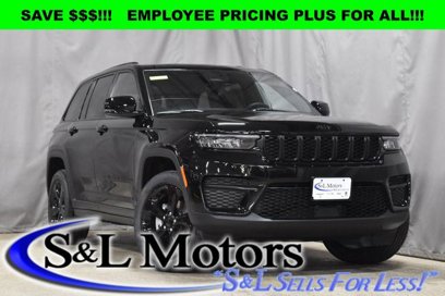 New 2025 Jeep Grand Cherokee Altitude w/ Trailer Tow Package