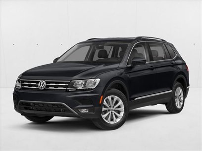 Used 2020 Volkswagen Tiguan SE w/ Panoramic Sunroof Package