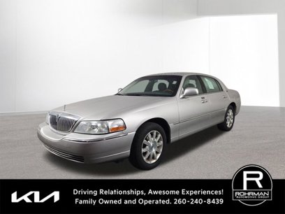 Used 2008 Lincoln Town Car Signature Limited