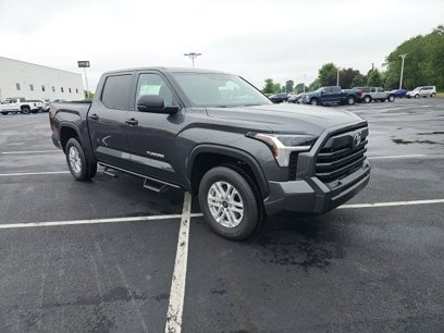 New 2025 Toyota Tundra SR5
