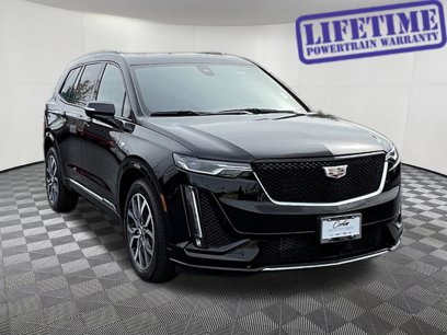 New 2025 Cadillac XT6 Sport w/ Technology Package