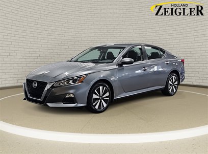 Used 2022 Nissan Altima 2.5 SV
