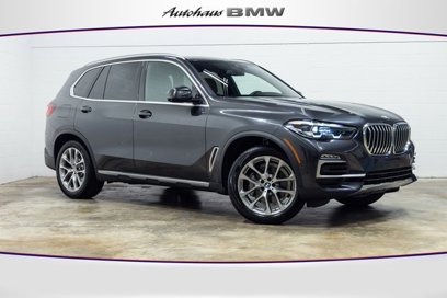 Used 2021 BMW X5 xDrive40i w/ Premium Package 2