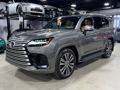 Used 2024 Lexus LX 600 4WD w/ Luxury Package