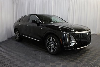 New 2025 Cadillac Lyriq Luxury