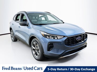 New 2025 Ford Escape ST-Line w/ Equipment Group 301A