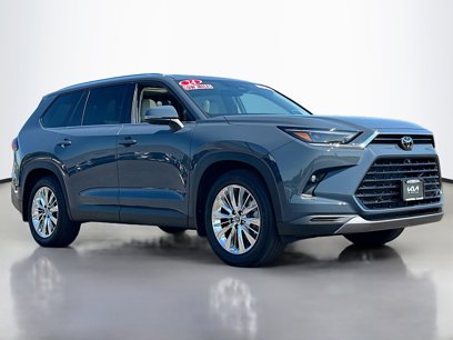 Used 2024 Toyota Grand Highlander AWD