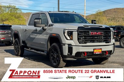 Used 2025 GMC Sierra 2500 AT4 w/ AT4 Premium Plus Package