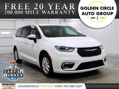 Used 2023 Chrysler Pacifica Touring-L