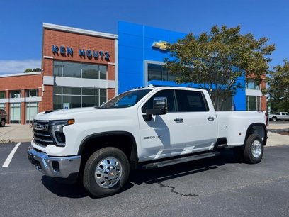 New 2025 Chevrolet Silverado 3500 LTZ w/ LTZ Plus Package