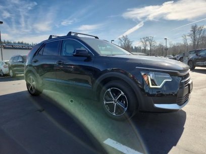 Used 2024 Kia Niro EX
