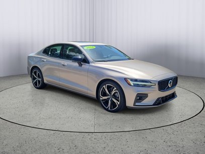 New 2024 Volvo S60 B5 Core