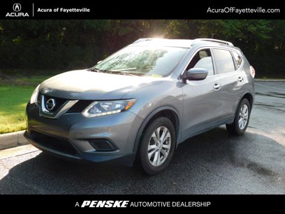 Used 2016 Nissan Rogue SV