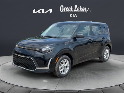New 2025 Kia Soul LX