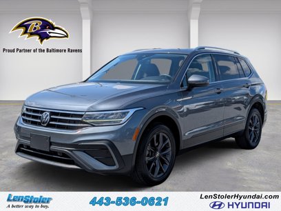 Used 2022 Volkswagen Tiguan SE w/ Panoramic Sunroof Package