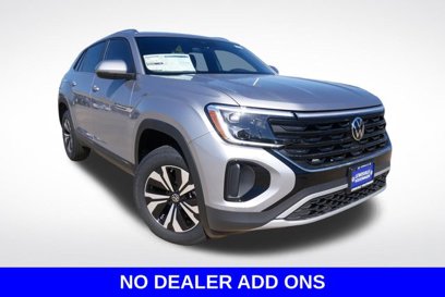 New 2025 Volkswagen Atlas Cross Sport SE