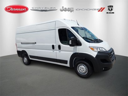 New 2025 RAM ProMaster 2500 w/ Convenience Group