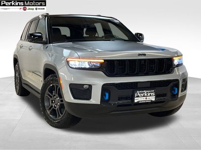 New 2025 Jeep Grand Cherokee Trailhawk w/ Advanced Protech Group II