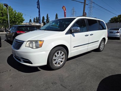 Used 2012 Chrysler Town & Country Touring-L w/ Entertainment Group #2