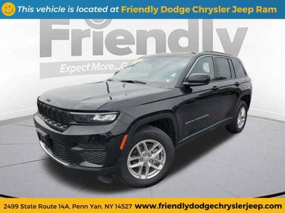 New 2025 Jeep Grand Cherokee Laredo w/ Luxury Tech Group I