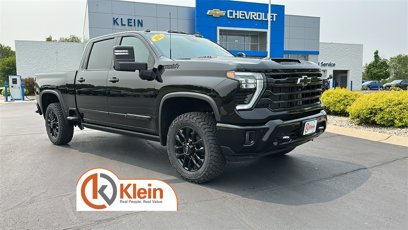 New 2025 Chevrolet Silverado 2500 High Country w/ Midnight Edition