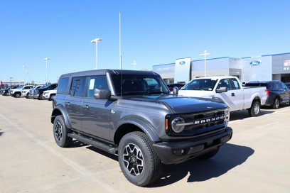 New 2024 Ford Bronco Outer Banks
