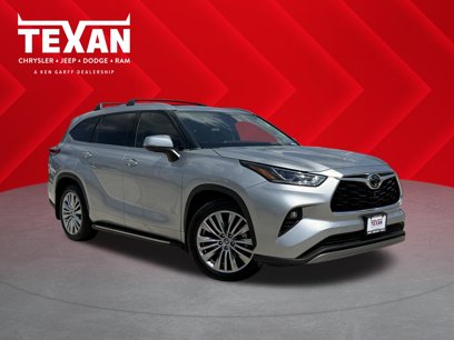 Used 2023 Toyota Highlander Platinum