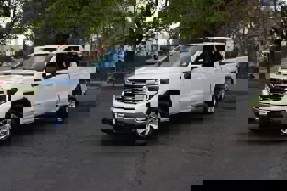 Used 2024 GMC Sierra 1500 SLE w/ Enhanced Capability Package