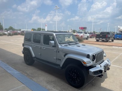Used 2023 Jeep Wrangler Altitude