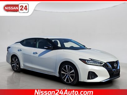 Certified 2023 Nissan Maxima SV w/ Floor Mat Group