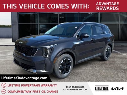 New 2025 Kia Sorento S