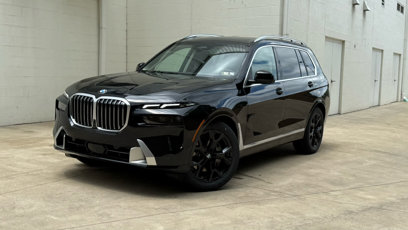 New 2026 BMW X7 xDrive40i w/ Premium Package