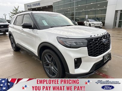 New 2025 Ford Explorer ST-Line w/ Premium Package
