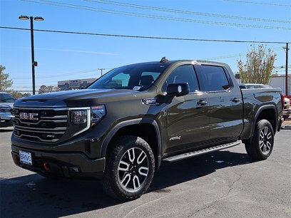 Used 2024 GMC Sierra 1500 AT4 w/ Technology Package