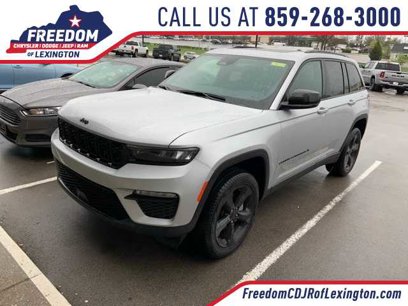 New 2025 Jeep Grand Cherokee Limited w/ Black Appearance Package