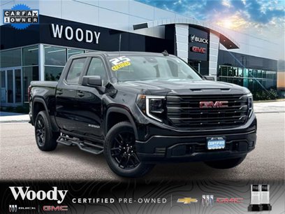 Certified 2025 GMC Sierra 1500 Pro w/ Graphite Edition