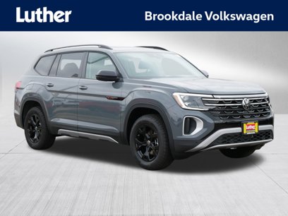 New 2025 Volkswagen Atlas Peak Edition SE