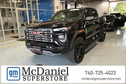 New 2025 GMC Canyon Denali w/ LPO, Denali Black Edition