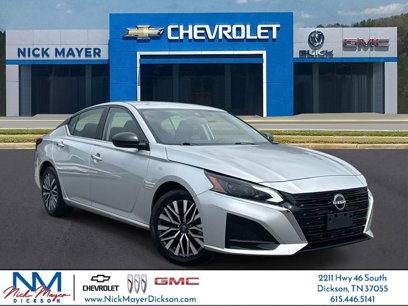 Used 2024 Nissan Altima 2.5 SV