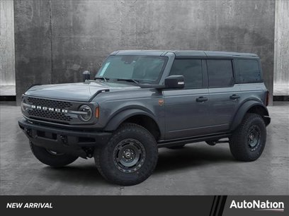 New 2025 Ford Bronco Badlands w/ Sasquatch Package