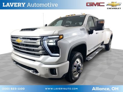 New 2025 Chevrolet Silverado 3500 High Country w/ Technology Package