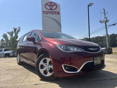 Used 2017 Chrysler Pacifica Touring-L Plus
