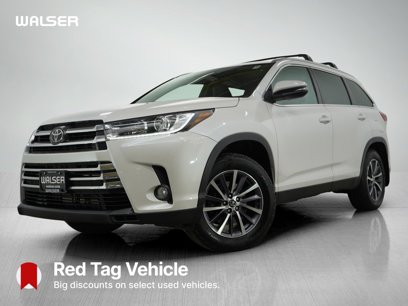 Used 2019 Toyota Highlander SE