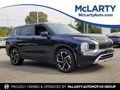Used 2023 Mitsubishi Outlander SE
