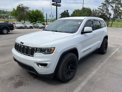 Used 2018 Jeep Grand Cherokee Laredo