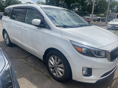 Used 2018 Kia Sedona EX